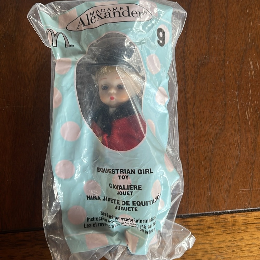 2005 Madame Alexander McDonald’s Toys - Picture 5 of 7